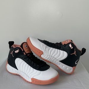 JORDAN JUMPMAN PRO  Size 5.5Y   KEA